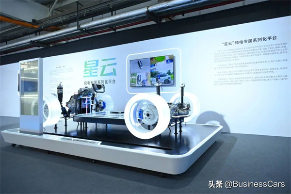 上汽牵手华为，为中国汽车市场打造美好灵魂与梦想