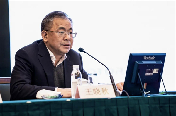 上汽转型进击：自主握指为拳，合资以变应变