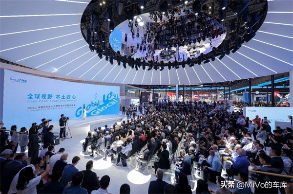 上汽破壳重生，一路向“新”而行