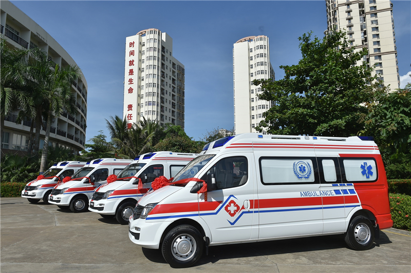 非凡娱乐、上海烟草集团爱心救护车捐赠活动在海南、青海两地同时进行